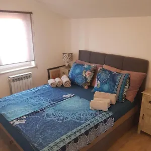  Apartment Iva